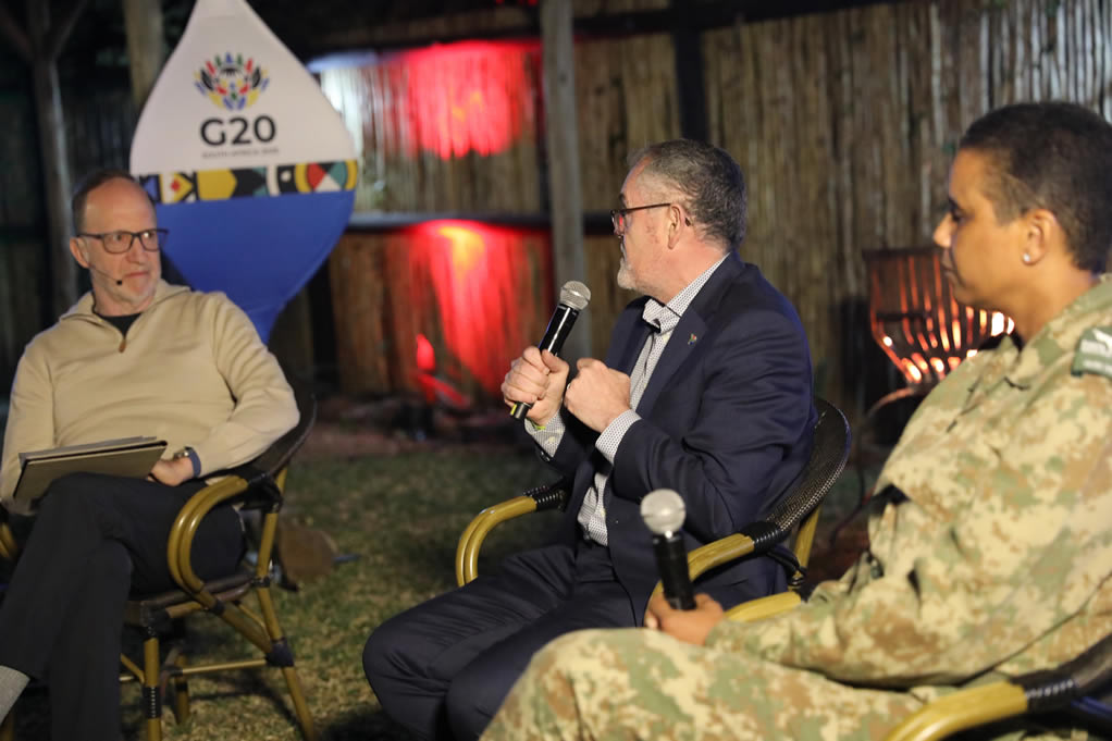 David Fein, Minister Dion George (Dr) and Cathy Dreyer