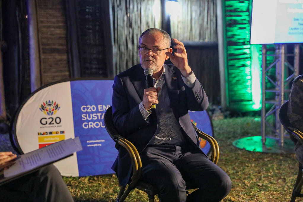 DFFE Minister Deon George, Dr.